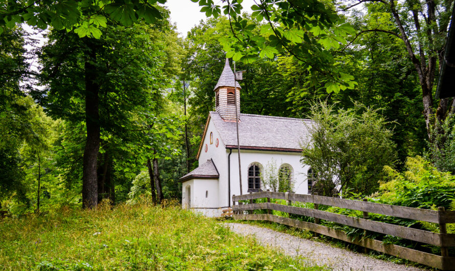 A Complete Guide to Murree’s Old Churches and Their Architectural Beauty